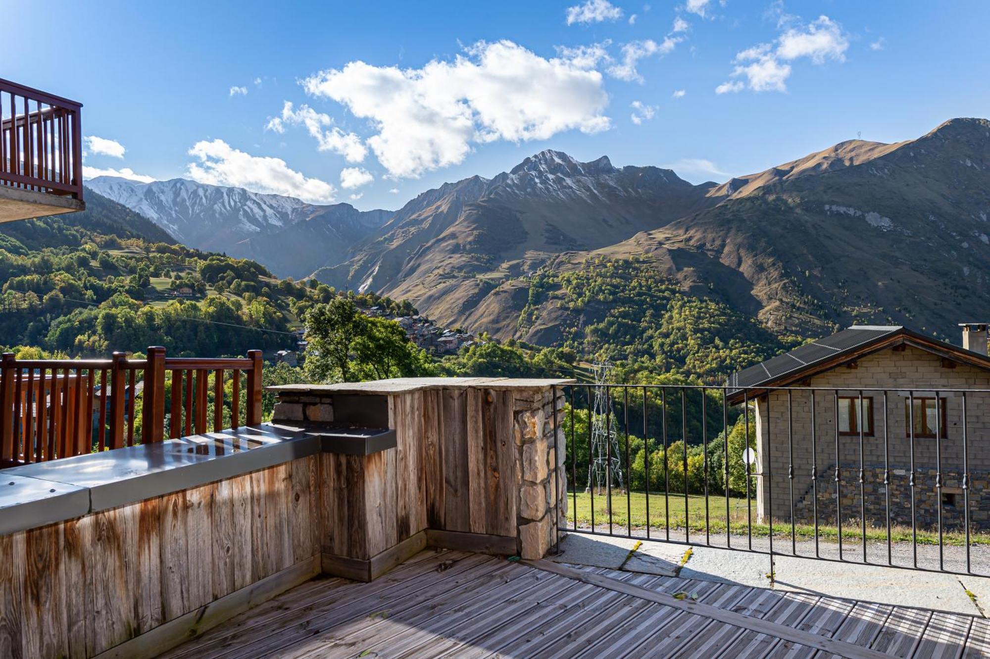 Home By U - Chalet 2 Сен-Мартен-де-Бельвіль Екстер'єр фото